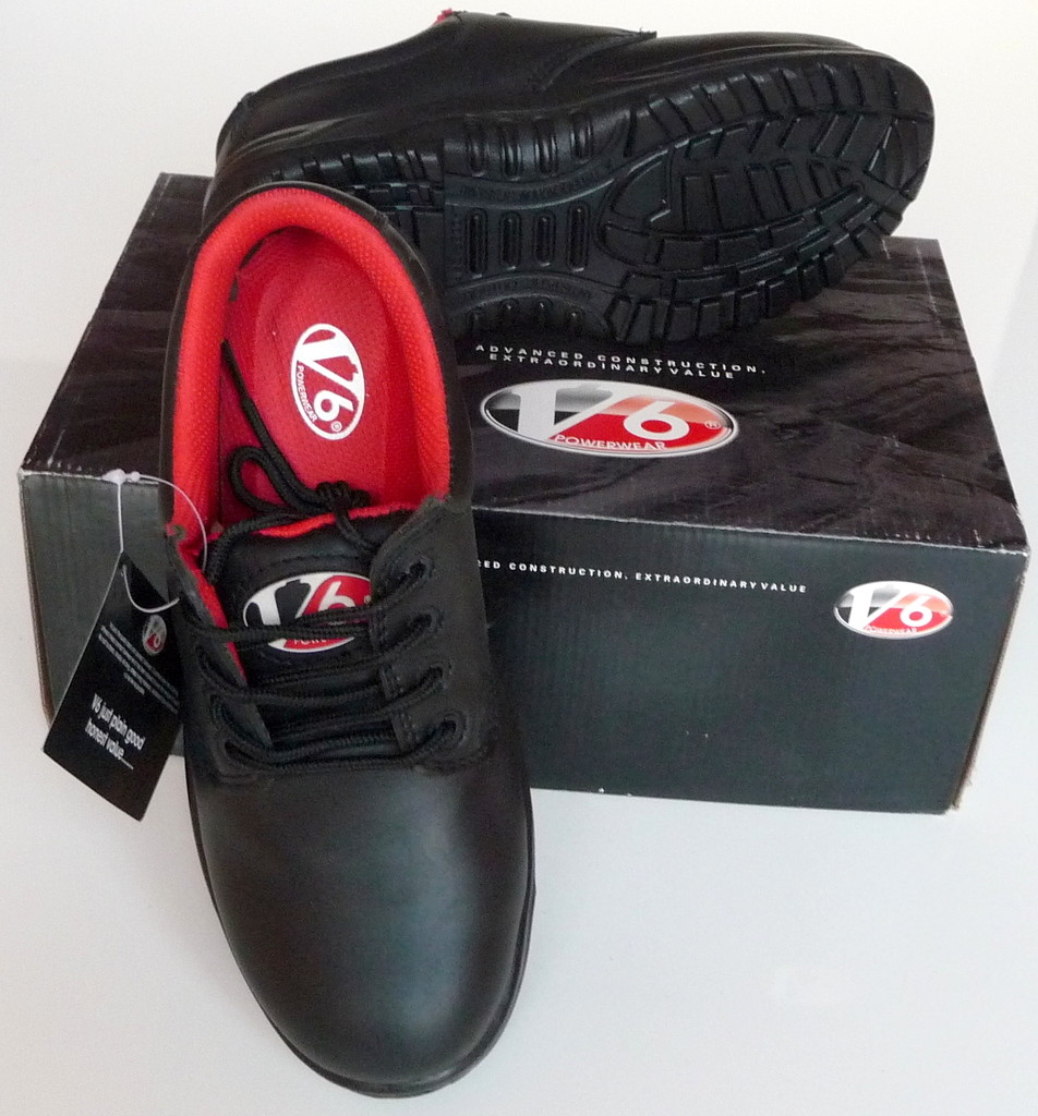 comfortable safety shoes uk